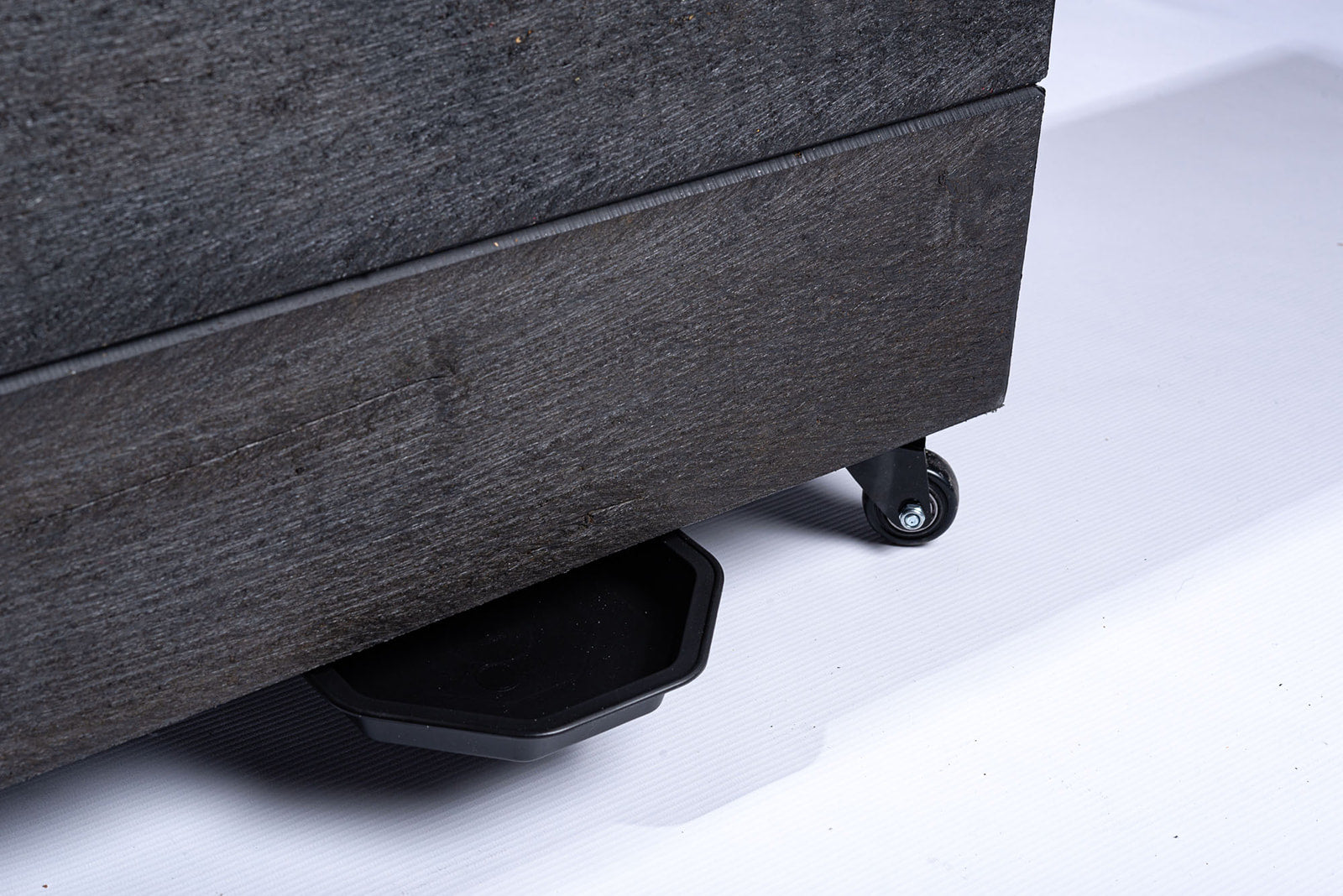 Matera Ficus Jardinera 100x30x30 Rodachina (6) + Plato (2)